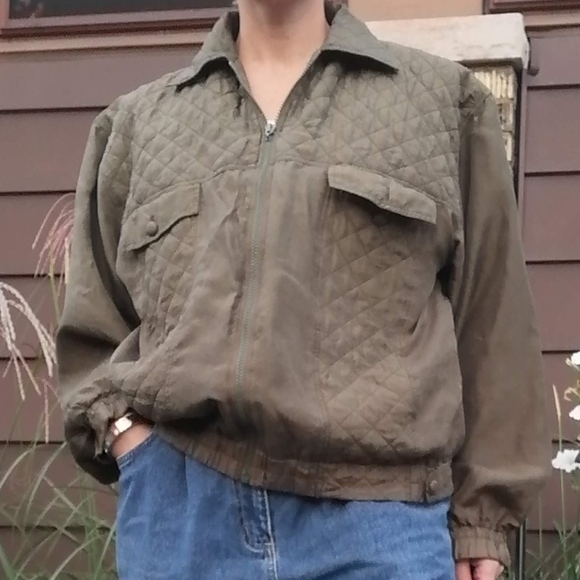 Beautiful Vintage 100% silk ladies green jacket - Picture 1 of 8